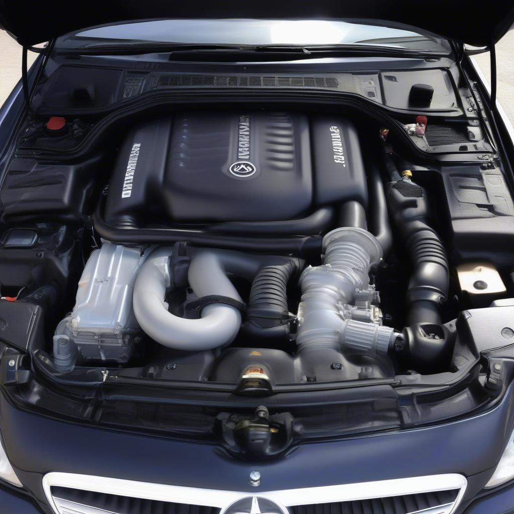 W203 C200 Kompressor Motorraum