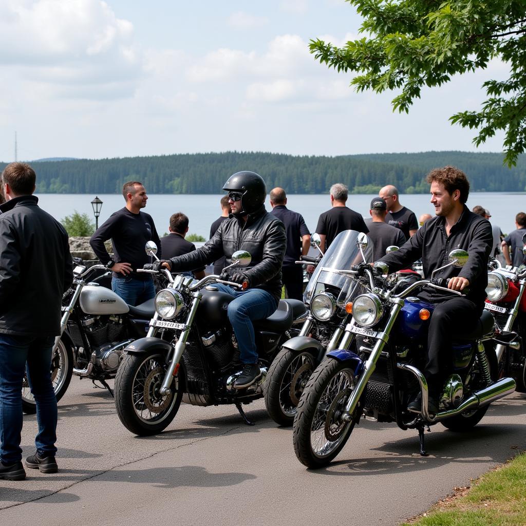 Motorradfahrer beim Edersee Bikertreff.